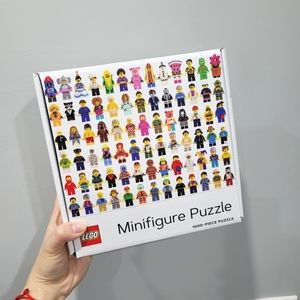 Lego Minifigure 1000 piece Puzzle